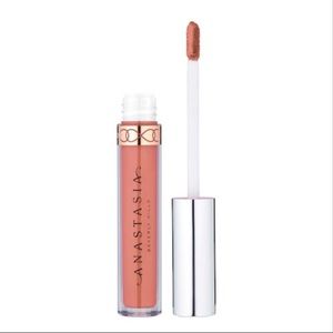 ABH Liquid Lipstick in DOLCE 💄